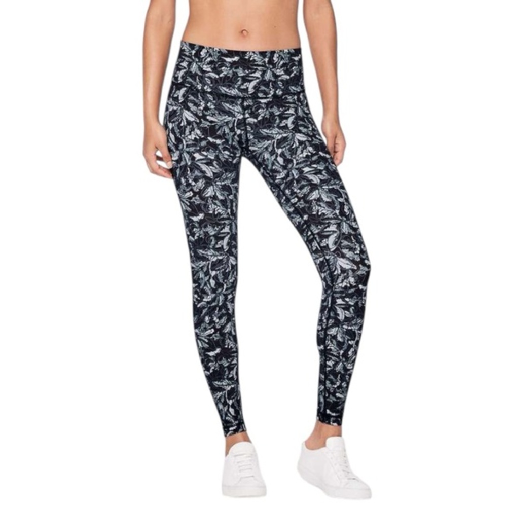 Lululemon Wunder Under Hi-Rise Tight 28" size 6 Embellished Multi